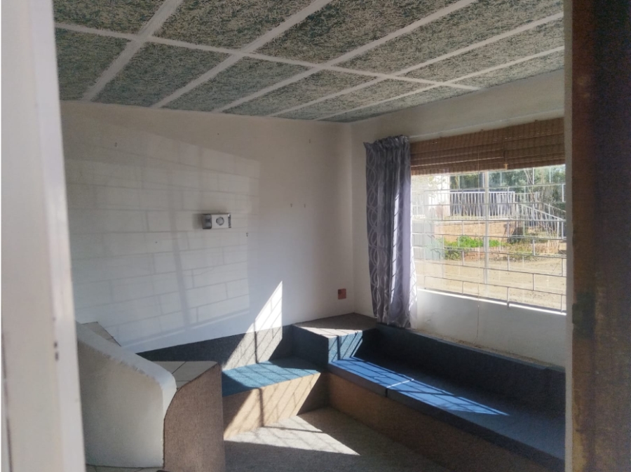 To Let 1 Bedroom Property for Rent in Vredenhof Sh Free State
